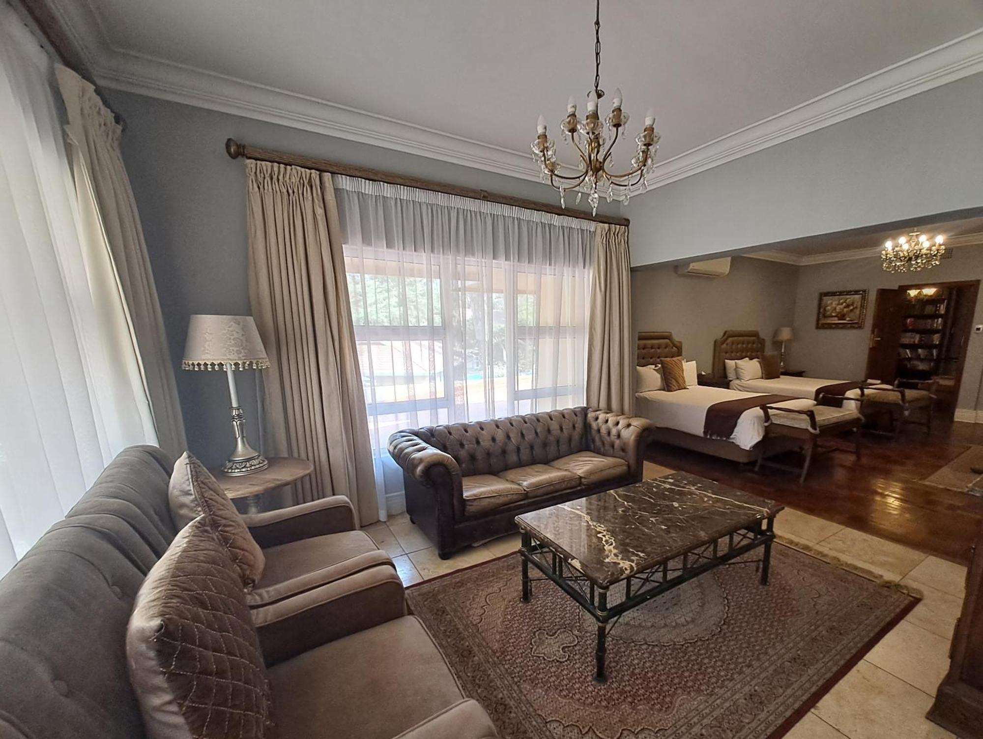 Three Rivers Lodge And Villas Vereeniging Exterior photo